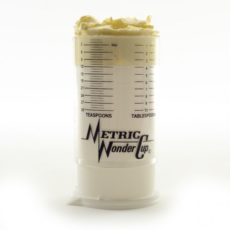 https://shop.biggestlittlekitchenstore.com/2850-medium_default/wonder-cup-adjustable-measuring-cup.jpg