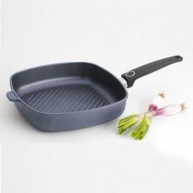 Gift of a Woll - Diamond Lite Nonstick Square Grill Pan