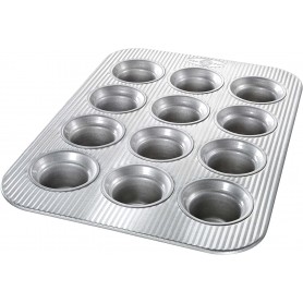Gift of a Crown Muffin and Cupcake Pan